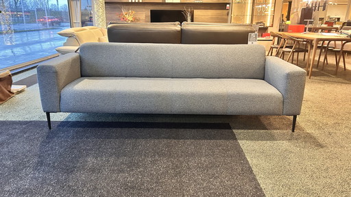 Sleek, modern 3-seater sofa Schillig Nobility