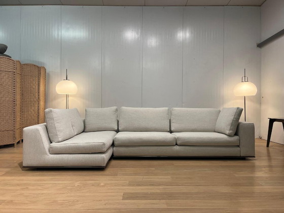 Image 1 of Canapé d'angle et tabouret Minotti Hamilton, récemment retapissés + Garantie