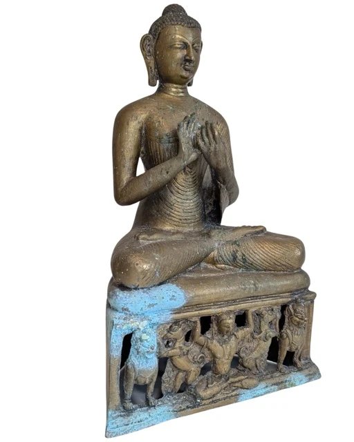 Sitzender Shakyamuni Buddha mit predigender Mudra – bronzene Tempelstatue – Bildhauerei (photo 2 of 13)