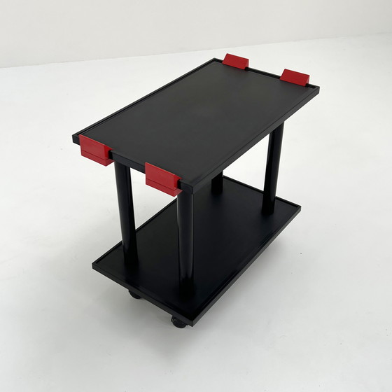 Image 1 of Schwarzer und roter postmoderner Trolley von Anna Castelli Ferrieri für Kartell, 1980er Jahre