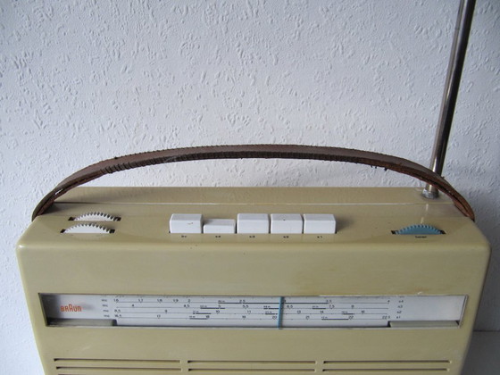 Radio portable Braun T 23 Dieter Rahms – Braun T23, Objets déco, Plastic, Leather (photo 10 of 19)