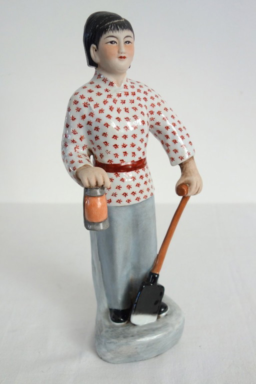 Estatua de mujer campesina de porcelana china - Revolución Cultural n.º 7