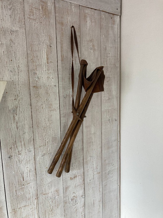 Klappbarer Jagdhocker – Leather, Metal (photo 6 of 8)