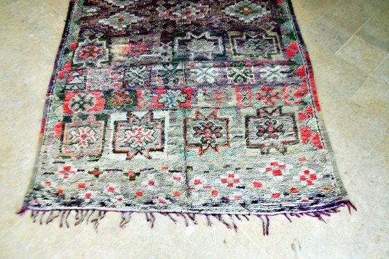 Image 1 of Violetter marokkanischer Boujaad-Teppich - 360 x 192 cm