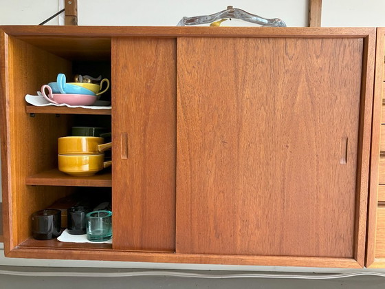 Image 1 of Sistema de paredes modulares Poul Cadovius