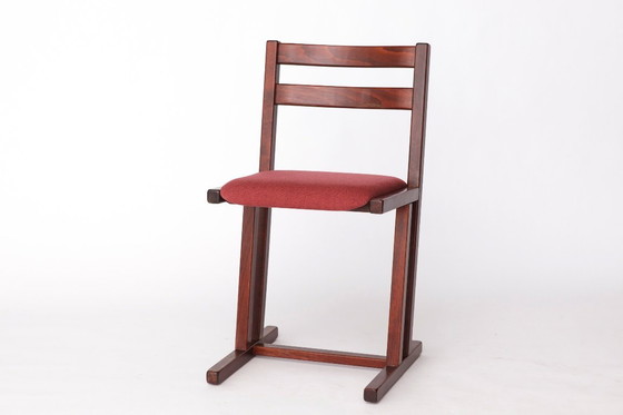 Image 1 of Coppia di sedie da pranzo vintage Casala – Design tedesco di metà secolo, struttura in faggio, rivestimento rosso ciliegia, anni