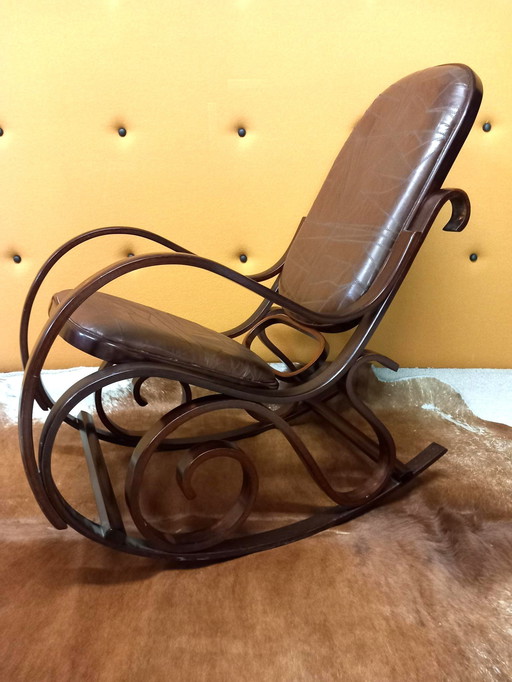 Fauteuil à bascule de Luigi Crassevig, Italie, années 1970
