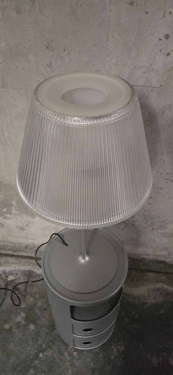 Image 1 of Lampada da tavolo Romeo Moon T1 – Philippe Starck per Flos (1998)