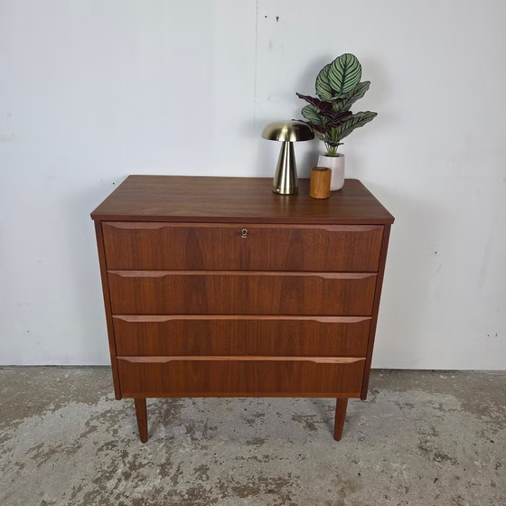 Vintage Teak Danish Chest of Drawers 1960s, Scandinavian 4 Drawers, Wood, Brown (photo 2 of 21)