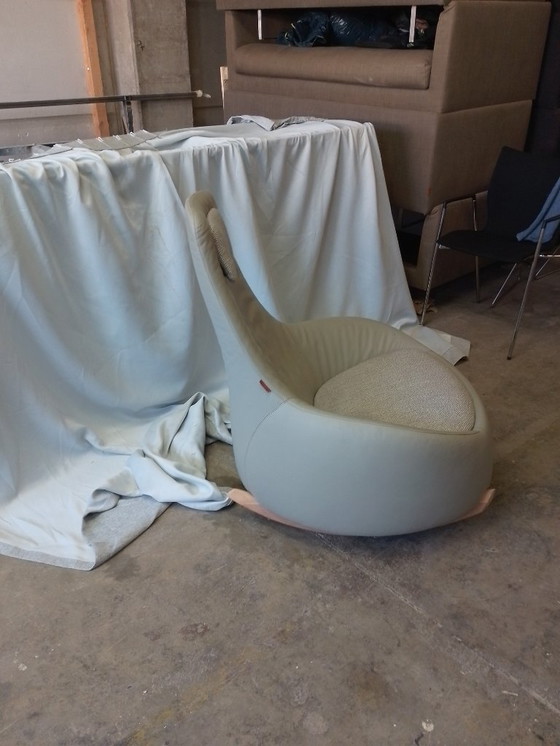 Image 1 of Mecedora DIM SUMS de Montis, diseñada por Simon Pengelly