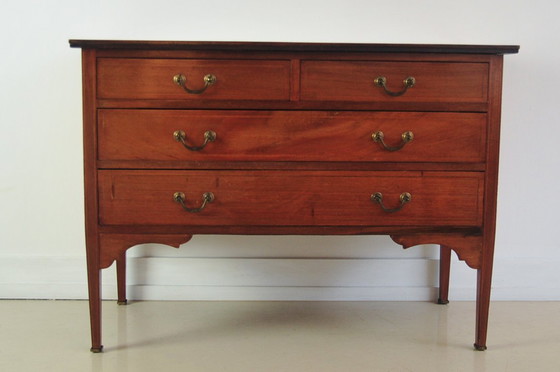 Image 1 of Cómoda de caoba de la década de 1950