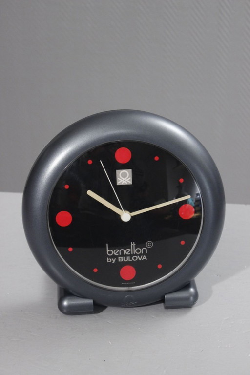 Horloge vintage Benetton by Bulova design post-moderne 1990s