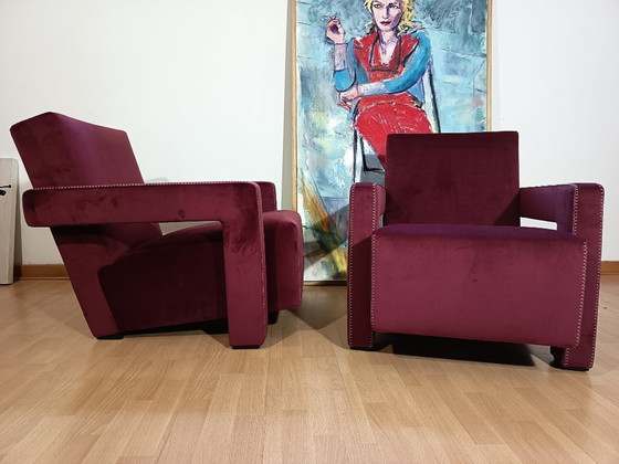 Image 1 of CASSINA 2X Poltrone 637 UTRECHT  (NUOVE MAI USATE) in Velluto 13L Ortigia/Plum con Cuciture in filo Naturale a punta Cavallo