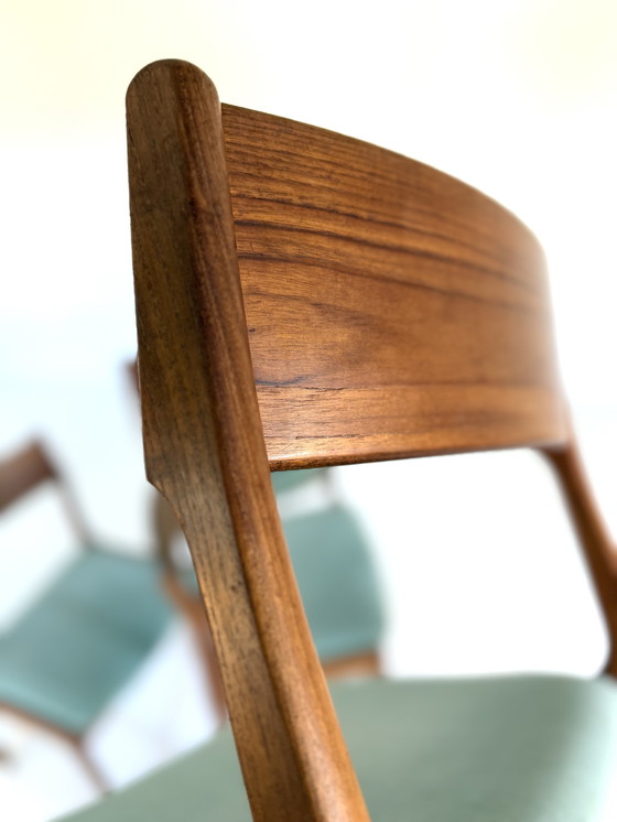 Image 1 of 6 chaises de salle à manger vintage, Korup Stolefabrik '70