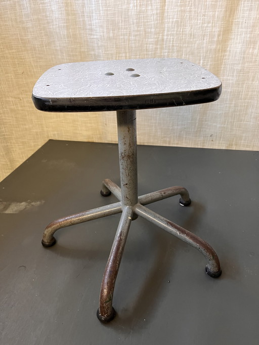 Industrieller Hocker Vintage