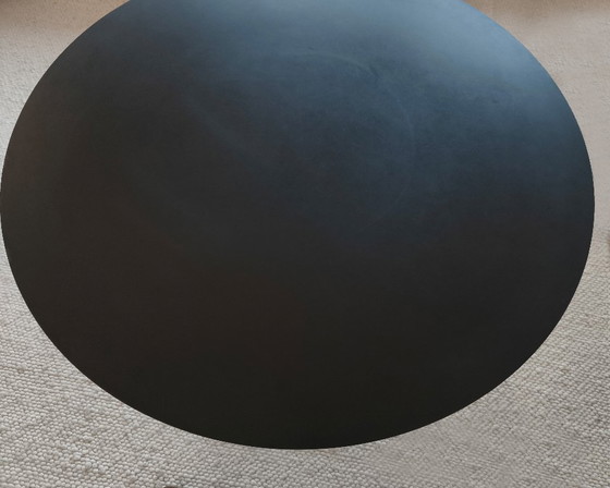 Image 1 of Table d'appoint ronde MUUTO État : Très bon (modèle d'exposition)