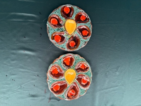 Image 1 of Vallauris barbotine 1x oesterschaal en 8x oesterborden