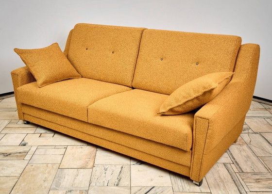 Image 1 of Vintage tweezitsbank, jaren 70, Tsjechoslowakije