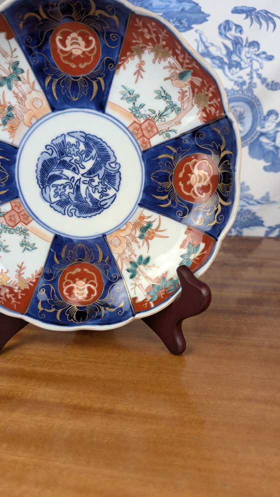 Image 1 of Signed Imari porcelain plate with late 19th century Japanese flora & fauna design