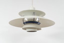Lampada a sospensione PH5 di Poul Henningsen