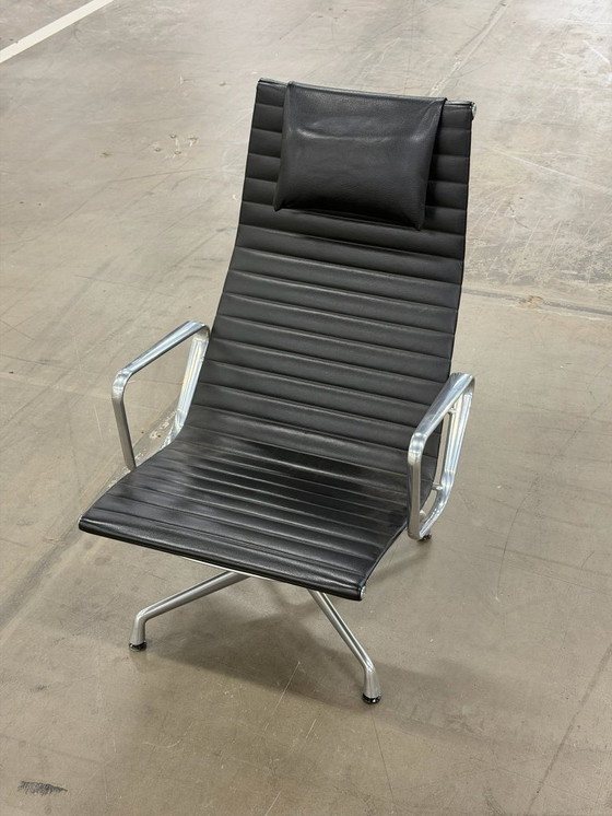 Image 1 of Vitra Eames EA124 | Black Leather