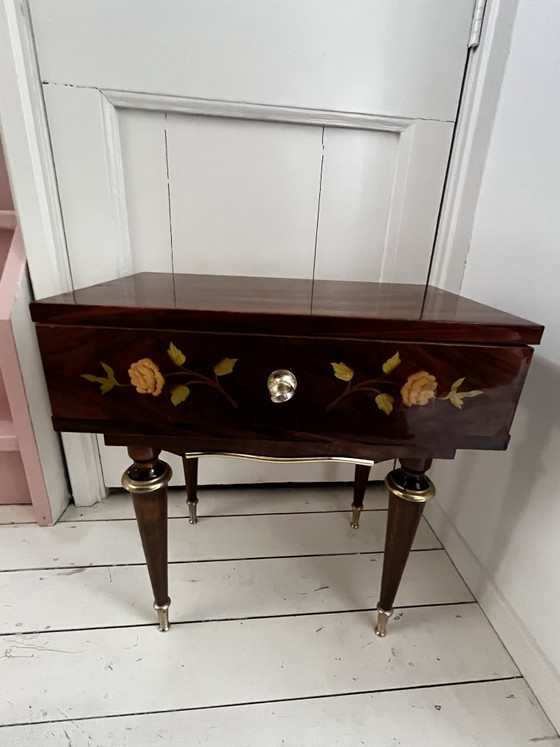 Image 1 of Vintage marqueterie naaikastje / bijzettafel in Louis XVI-stijl