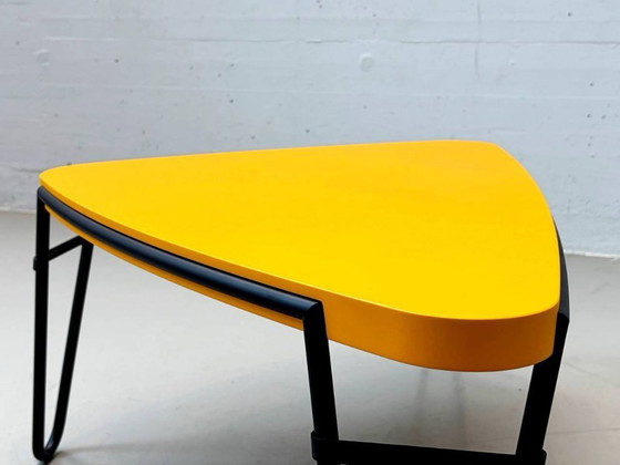 Image 1 of Mesa de centro Petalo de Charlotte Perriand para Cassina, principios de la década de 2000