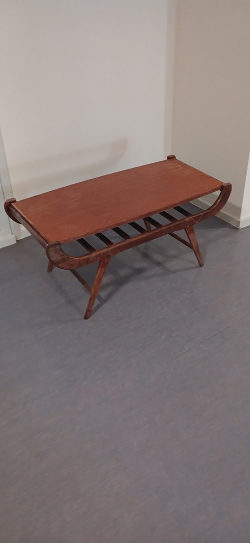 Tavolino in stile Louis van Teeffelen