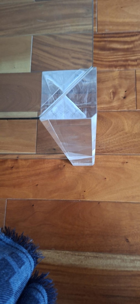 Image 1 of Tavolino da caffè minimalista in vetro