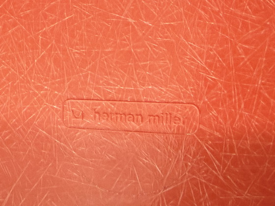 Image 1 of Vitra Herman Miller Eames 2 Tandem Bench Side Chairs rojo naranja