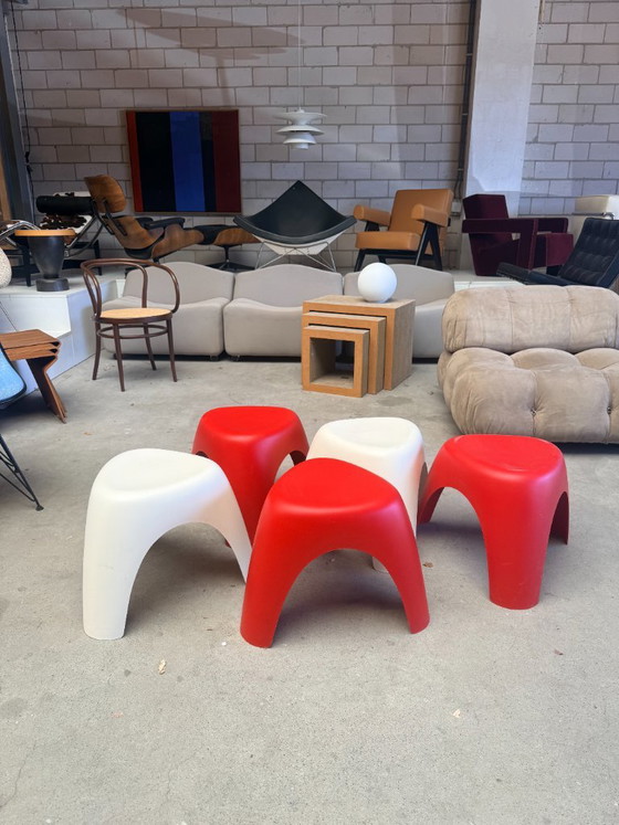 Sgabello Vitra Elephant di Sori Yanagi (disponibilità: 5) – Sgabelli, Plastic (photo 3 of 22)