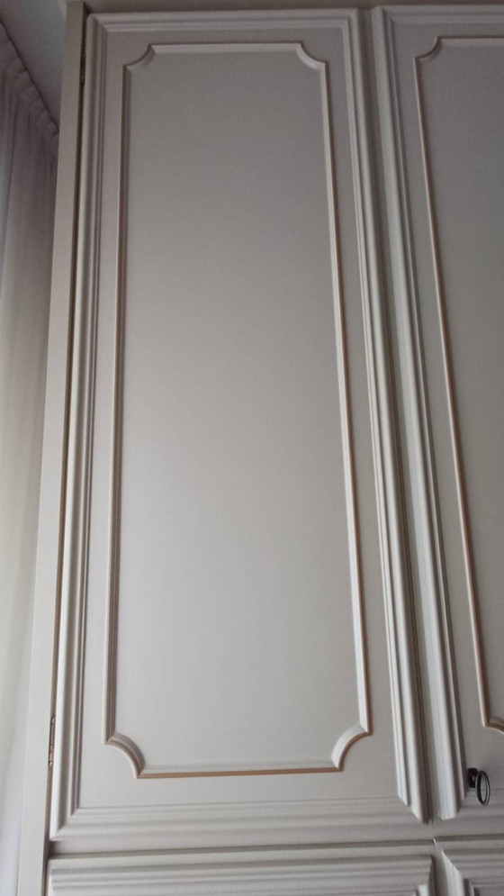 Image 1 of Classic vintage wardrobe 