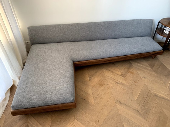 Image 1 of Canapé design dans le style d'Adrian Pearsall