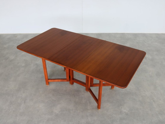 Image 1 of Vintage extendable Swedish dining table