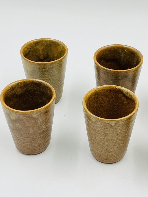 Lot de six gobelets en grès Digoin vintage