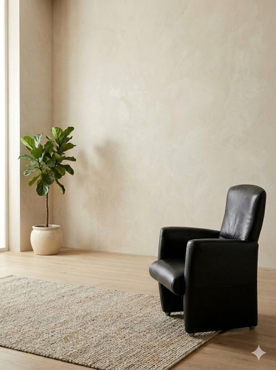 Image 1 of Conjunto de cuero JORI - sofá + 2 sillones - cuero auténtico negro, diseño clásico