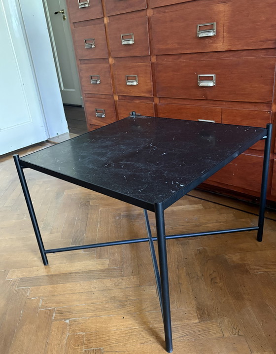 Image 1 of Table d'appoint 60x60 HANDVÄRK marbre