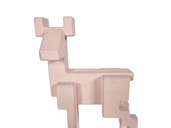 Image 1 of Ikea - Monica Mulder - cervo rosa a 8 bit - alluminio rivestito - 2000