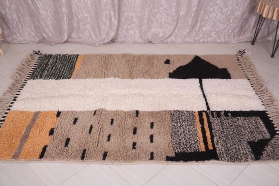Image 1 of Tappeto in lana naturale, realizzato su misura, dimensioni 150/250 cm