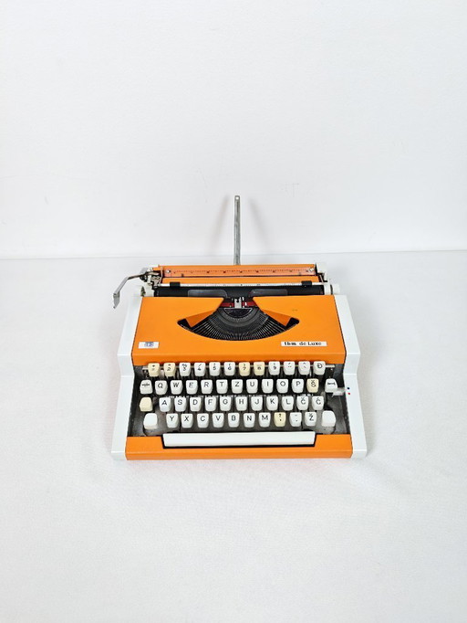 Vintage Orange Working Typewriter / Orange UNIS tbm de Luxe 1970's / Retro Office / Office Decor / Olympia / Mid Century Modern