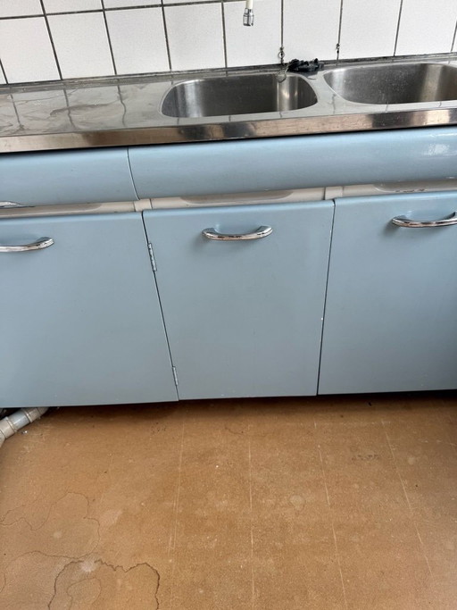 Vintage jaren 50 keuken – pastelblauw/rvs – American