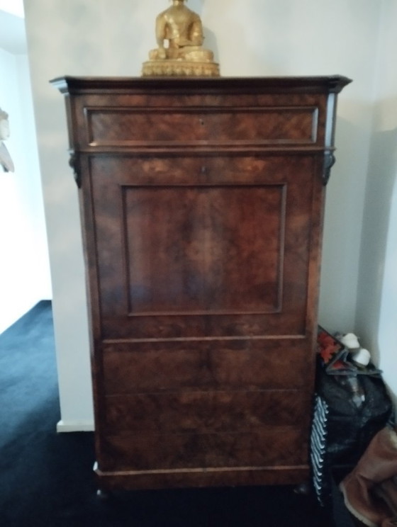 Image 1 of Cómoda antigua con escritorio