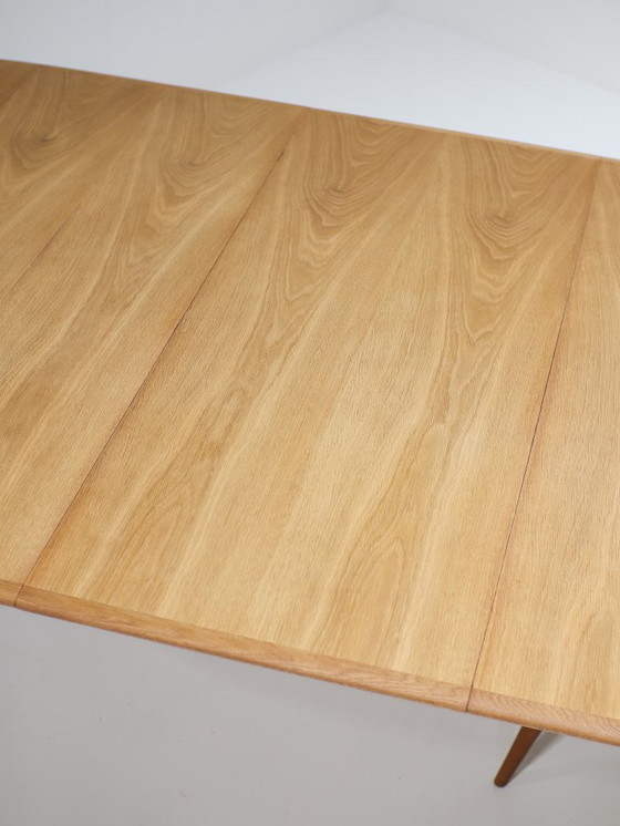 Image 1 of Tavolo da pranzo allungabile Henning Kjaernulf modello 62 rovere Sorø