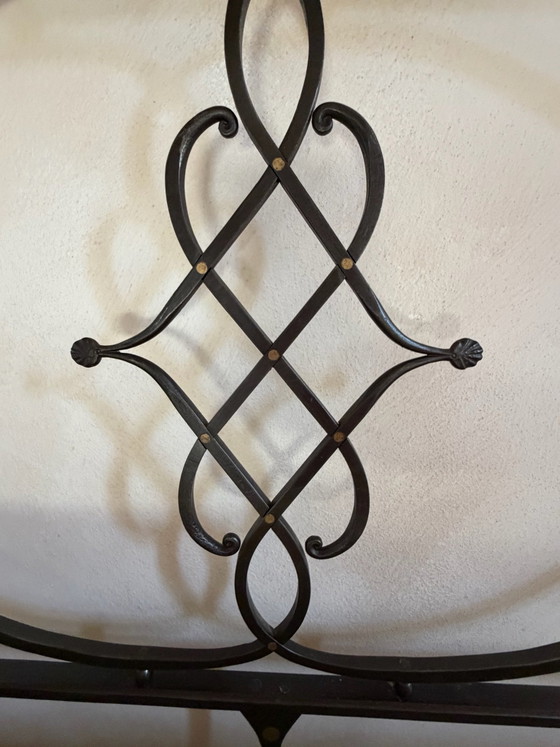 Letto matrimoniale Caporali Arco, Ferro Soffiato, con rete a doghe, Letti matrimoniali, Grigio (foto 8 di 15)