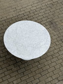 Original round Knoll Tulip dining table (120cm) Carrara marble