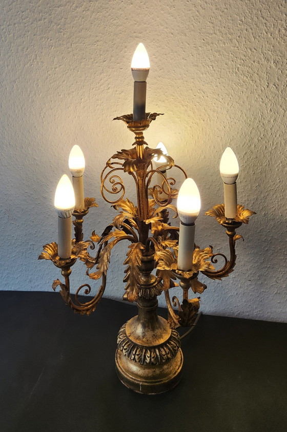 2 lampade da terra fiorentine antiche, dorate, forgiate e intagliate a mano, in stile Hollywood Regency, (photo 9 of 21)