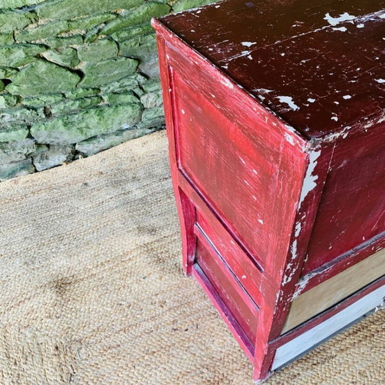 Image 1 of Arcón atípico de 4 cajones