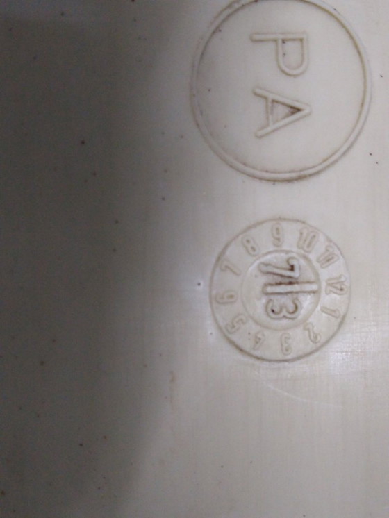 Image 1 of Chaise des années 70, époque spatiale