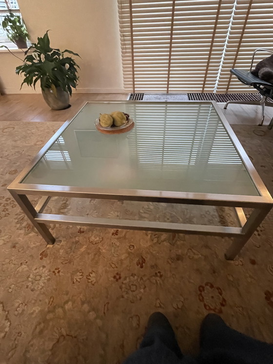 Image 1 of Couchtisch aus Glas in Edelstahlgestell