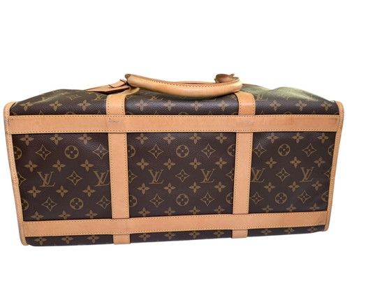 Image 1 of Louis Vuitton reistas met hondenmotief